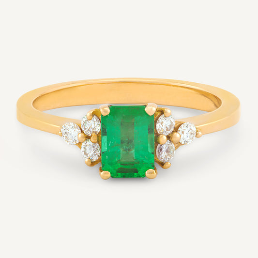 18K Yellow Gold Emerald Majesty Diamond Ring with Natural Emerald and Diamonds