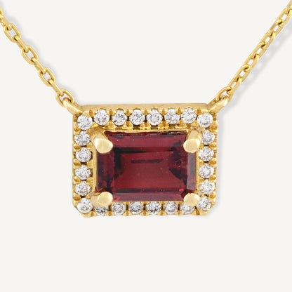 18K Yellow Gold Garnet Diamond Necklace with Natural Garnet and Diamonds