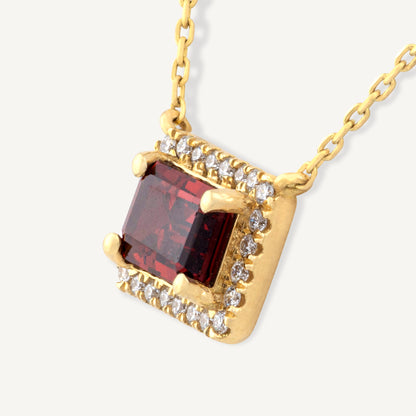 18K Yellow Gold Garnet Diamond Necklace with Natural Garnet and Diamonds