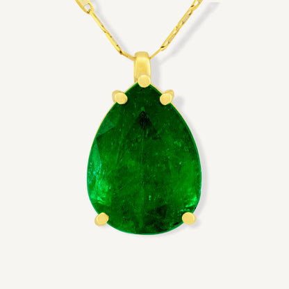 18K Yellow Gold Muzo Colombian Emerald Necklace with Natural 8.30 Carat Colombian Emerald