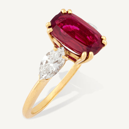 18K Yellow Gold Natural 2.70 Carat Siam Ruby and Diamond Ring