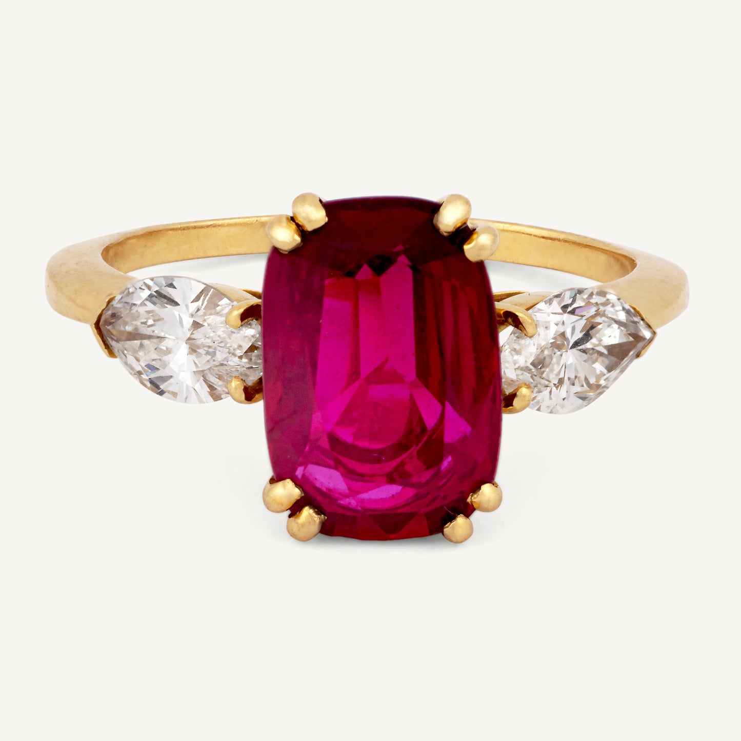 18K Yellow Gold Natural 2.70 Carat Siam Ruby and Diamond Ring