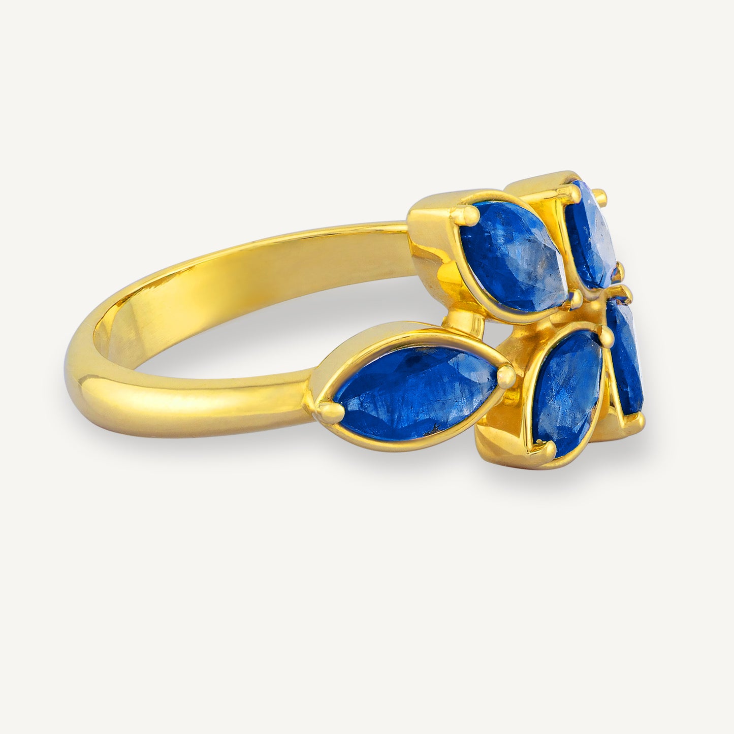 18K Yellow Gold Sapphire Laurel Ring with Natural Blue Sapphires