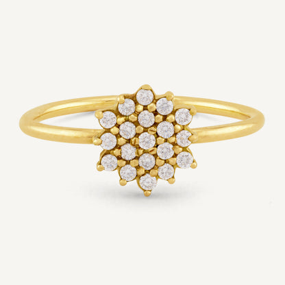 18K Yellow Gold Diamond Cluster Ring with Natural Diamonds