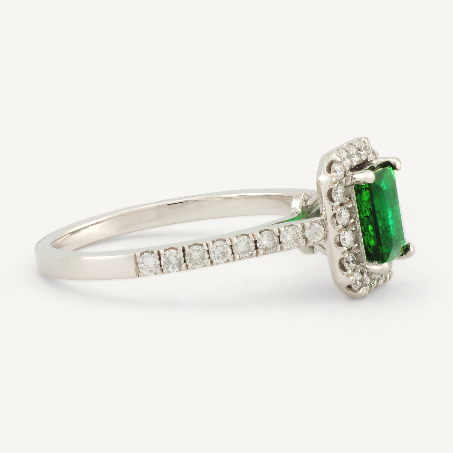 18K White Gold Royal Emerald Diamond Ring with Natural Emerald and Diamonds